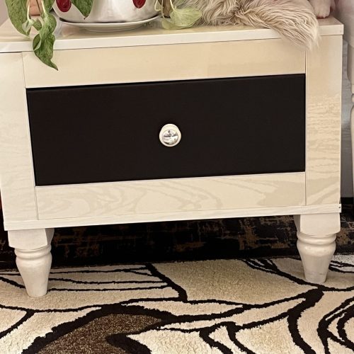 تخت خواب  میز درس میز آرایش کمد لباس بغل تختی