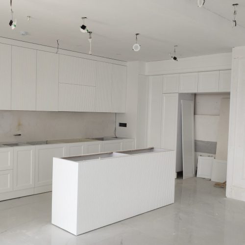 پلی استر کاری و پلی اورتان کابینت ونقاشی