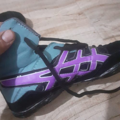 کفش ودو بنده کشتی