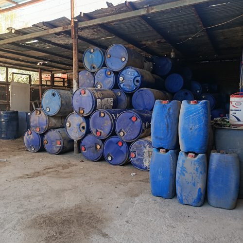 بشکه آهنی و پلاستیکی