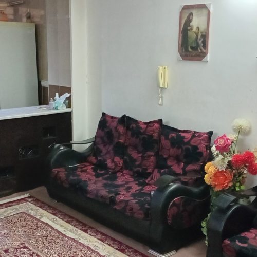 دارای حیاط خلوت محله آرام وامن باهمسایهای بسیارخوب