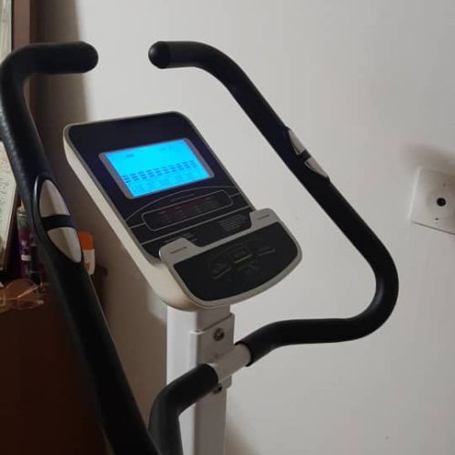 دوچرخه ثابت تیتان