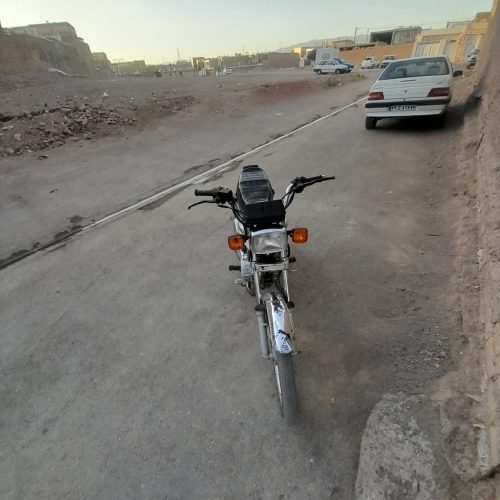 متور هندا 200