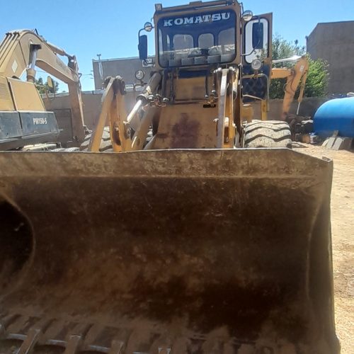 لودر کوماتسو 90