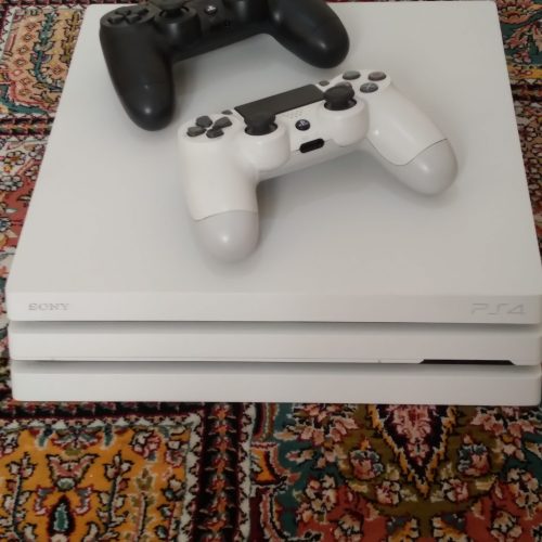 پی اس فور (پرو) 1ترا در حد جفت دسته