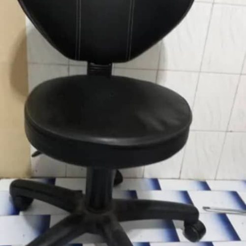 فروش لوازم آرایشگاهی