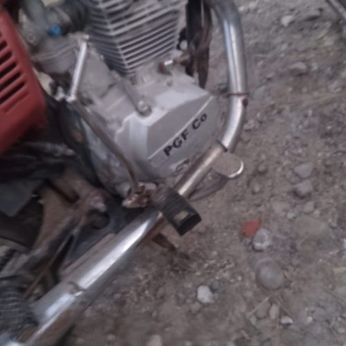 موتور‌سیکلت‌‌پیشرو‌200