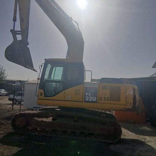 بیل کوماتسو 220