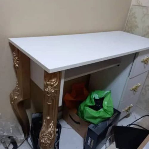 فروش لوازم آرایشگاهی