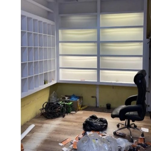 دکور کامل فروشی