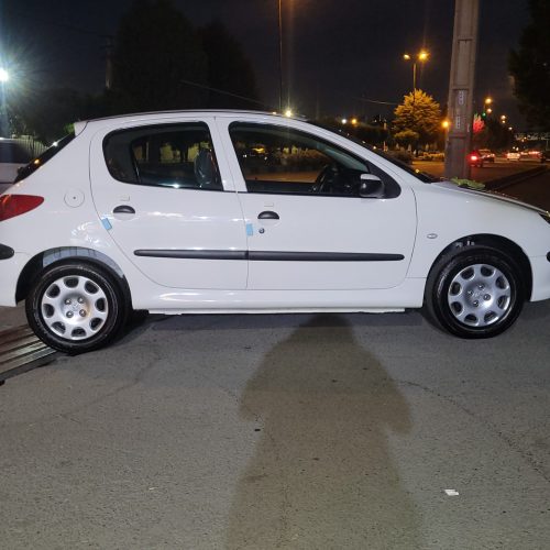 206 مدل 96 تیپ 3بدونی رنگ