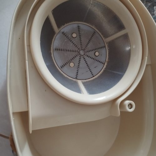 ابمیوه گیری اسنوا با گوشکوب برقی