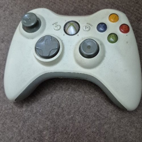 ایکس باکس 360 یک دسته با هارد