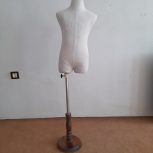 مانکن بچه‌گانه