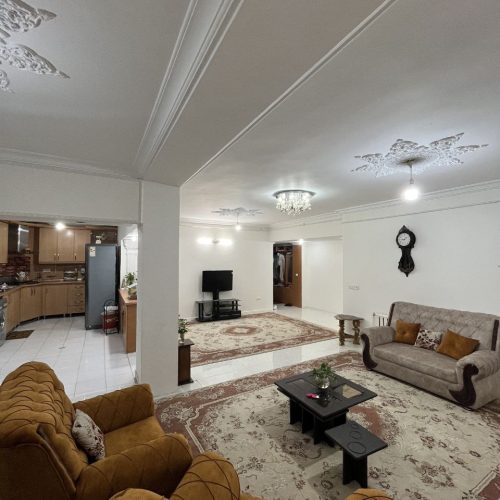 فروش منزل مسکونی 140 متری استرآبادی