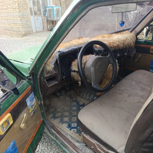 ماشین تویتاسالم پلاک سراوان