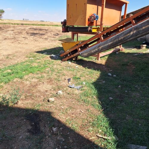 فروش دستگاه بسته بندی علوفه وغیره مثل ذرت و….