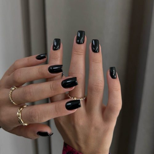 دخترای گلم تخفیف گذاشتم کسانی از طریق این اگهی و پیج زیر وقت رزرو میکنن  fatima_nailrtx کاشت 380 بستگی به قد ناخن داره ترمیم250 لمینت180 ژلیش200 تمامی متریال درجه یک روسی مصرف میشود  تمام ابزار ها استریل میشود  خوشحال میشم  ناخن هاتو زیبا تر کنم