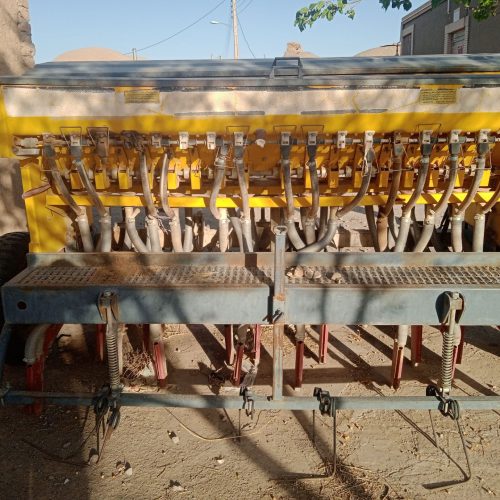 دستگاه بذر کار همدان