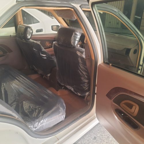 پارس سال 92 بدون ضربه و تصادف و بدون رنگ