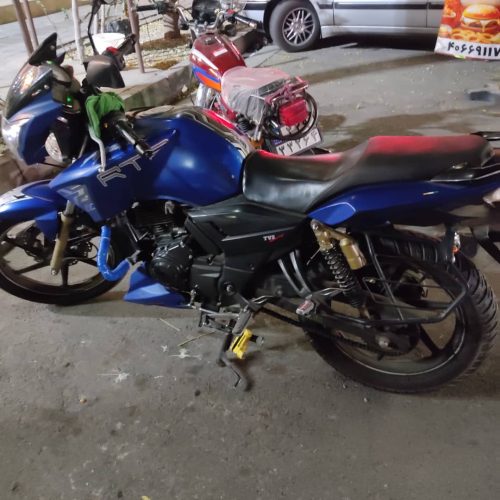 آپاچی 180