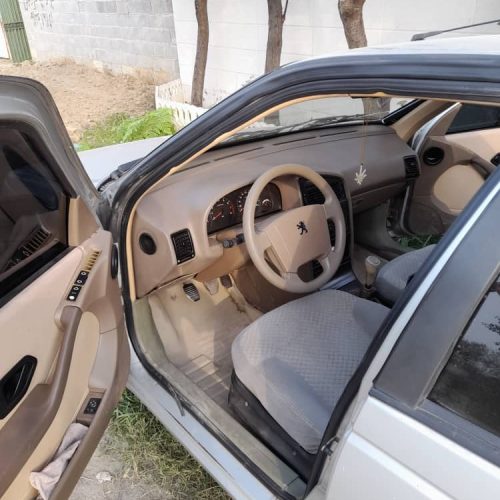 پژو 405 نقره ای مدل 89