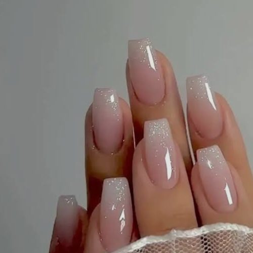 کاشت ناخن
