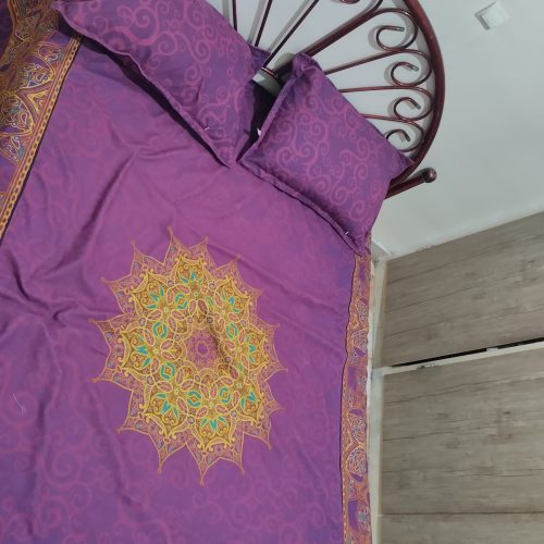 یک عدد تخت خواب 2نفره فلزی