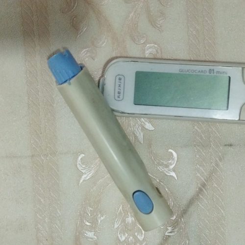 دستگاه تست قندخون