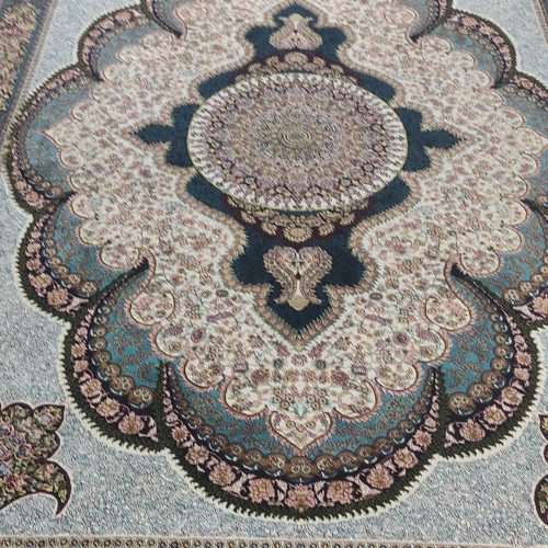 یک فرش 9متری و 6متری