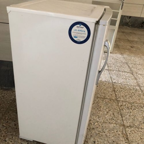 یخچال ایستکول