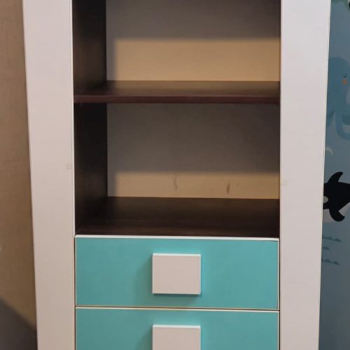 فروش تخت و کمد و میز تحریر