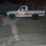 تویوتا1600مدل 83