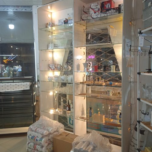 اجاره مغازه با ویترین