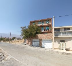 خانه سه طبقه فارسان