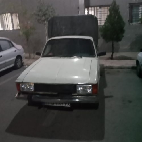 پیکان وانت مدل 82 شاسی ها جلو عقب پلمپ بی رنگ