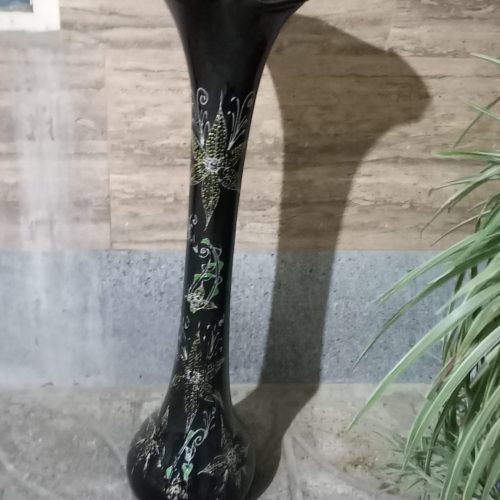 گلدان شیشه ای مشکی