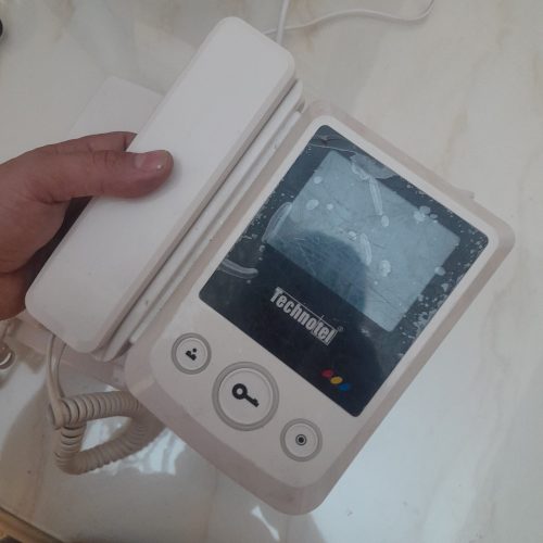 ایفون تصویری رنگی