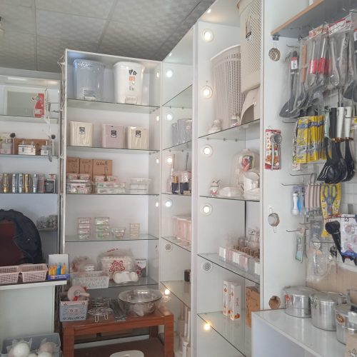 اجاره مغازه با ویترین