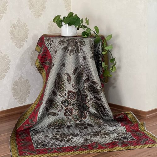 بزرگترین مرکز پخش رومیزی روفرشی