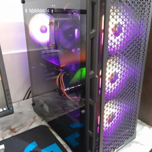 فروش فوری کیس و مانیتور