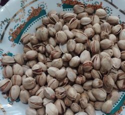 پسته درجه یک