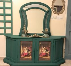 آینه و کنسول هنر دست