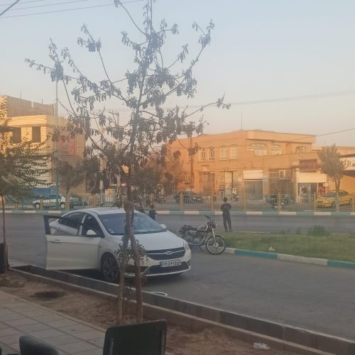 مغازه‌سه‌طبقه‌بلواردهه‌فجر