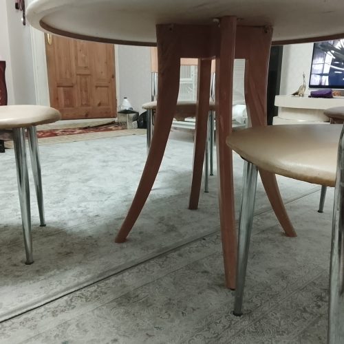 میز ناهار خوری