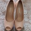 کفش مجلسی زنانه در حد نو