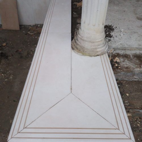 کلیه خدمات سنگکاری ، سرامیککاری و کاشیکاری، موزائیک کاری انجام‌می‌شود