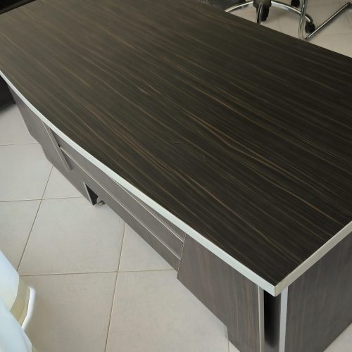 میز اداری تمام ام دی اف