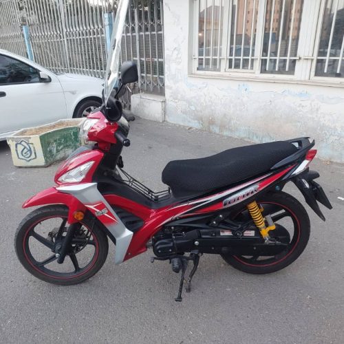 موتور طرح ویو پانیک(قرمز)از شرکت همتاز موتور مدل 98