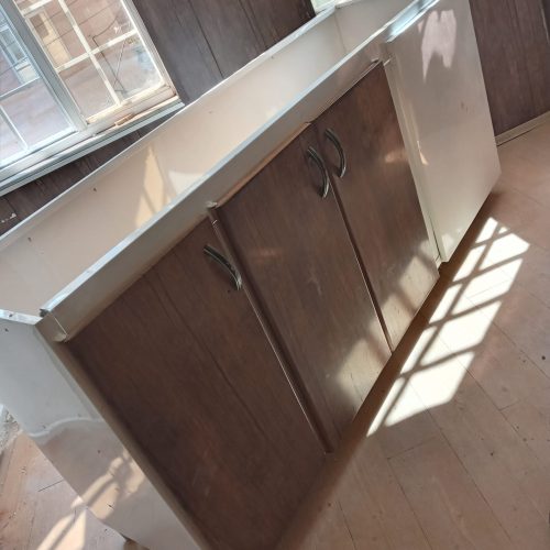 کابینت فلزی